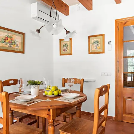 Vakantiehuis Casa Nova De Biniparrell- Casa Rural Sant Lluís